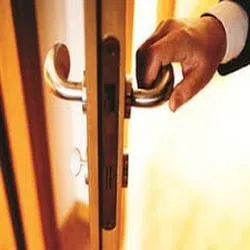 Logan Locksmith Shop Lincolnwood, IL 847-481-0296 Logan Locksmith Shop Lincolnwood, IL 847-481-0296 - emergency-opening